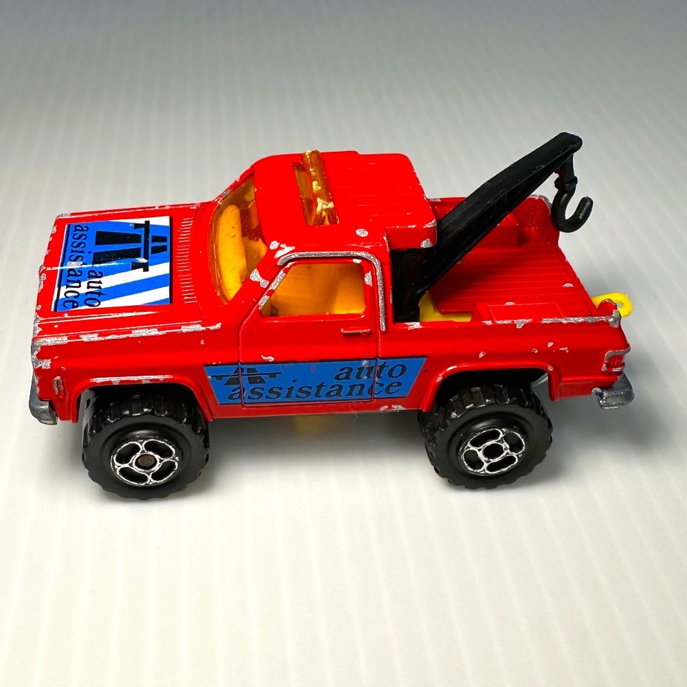 Vintage Majorette Depanneuse Auto Assistance #228 Chevy Silverado 4x4 Tow Truck